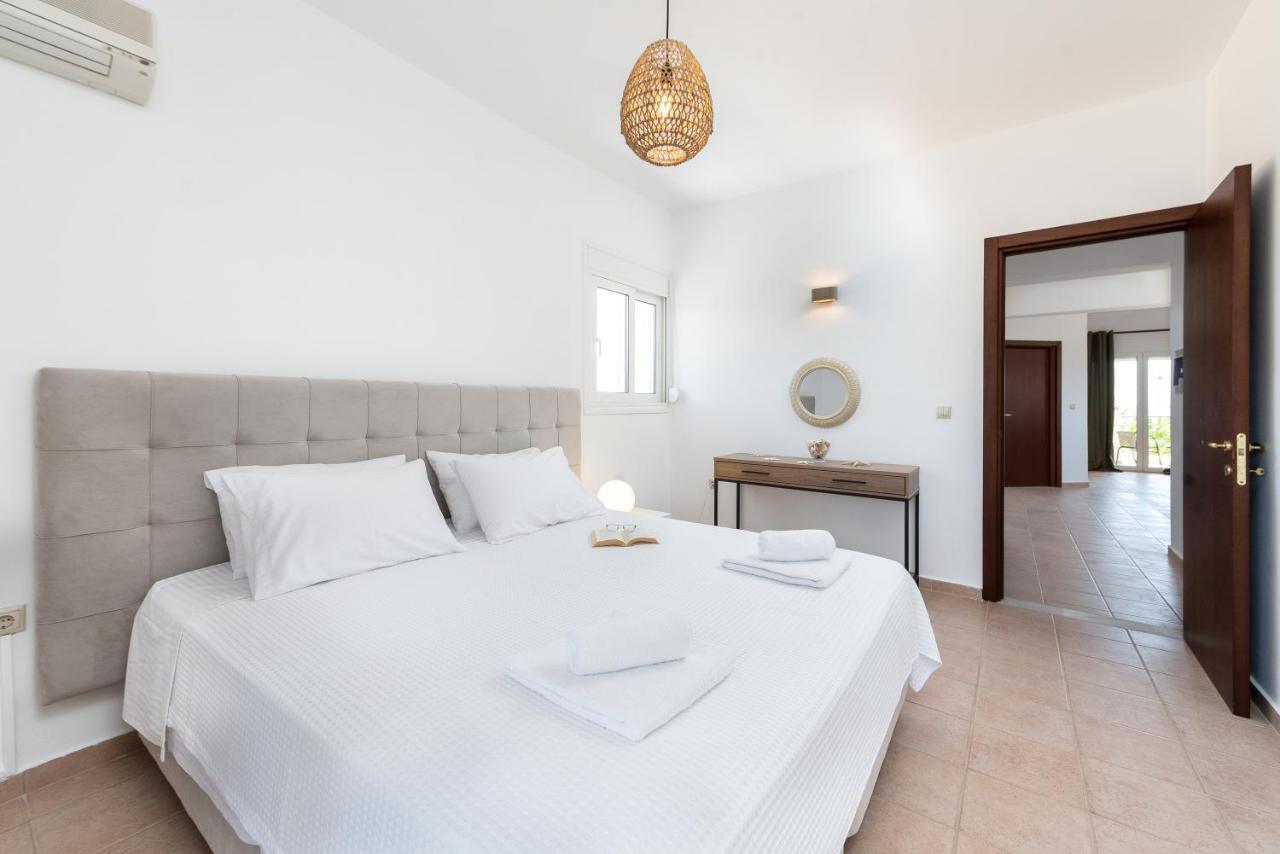 Ritas Gennadi Villa Ngoại thất bức ảnh
